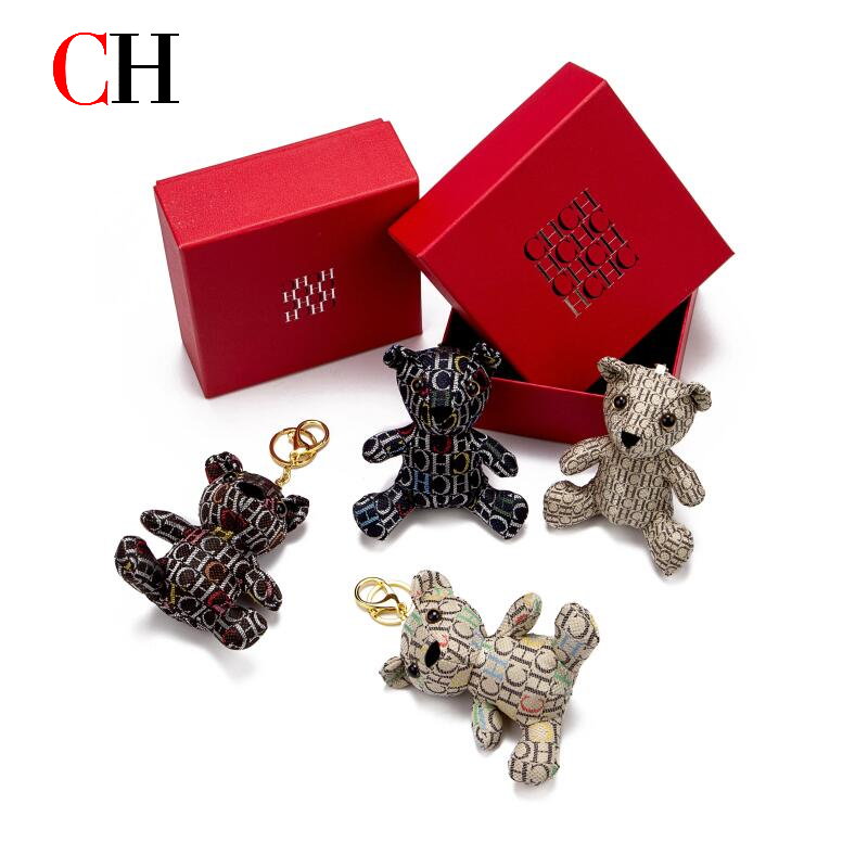 CH Bear Plush Keychain Monogra - Monogram Keychain Leather avaliação e preço