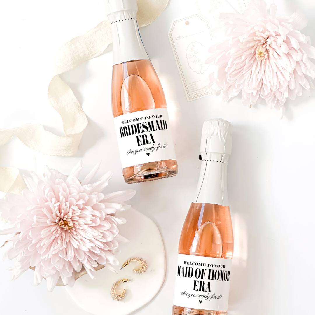 Bridesmaid Era Mini Champagne  - Personalised Candle Label avaliação e preço